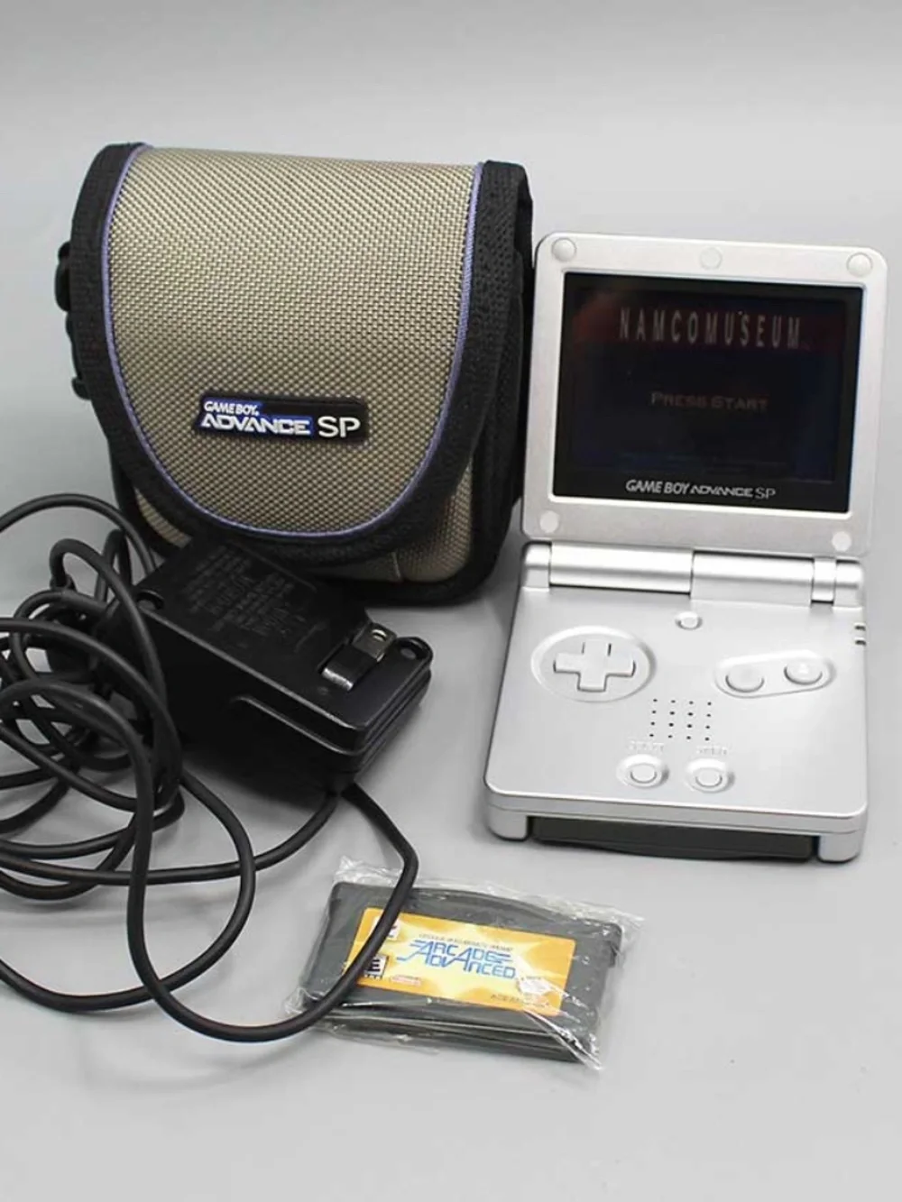 Nintendo Game Boy Advance SP AGS-001 Platinum Silver Console Charger Case Tested